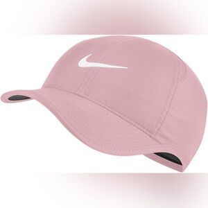 Nike Featherlight Running Cap
